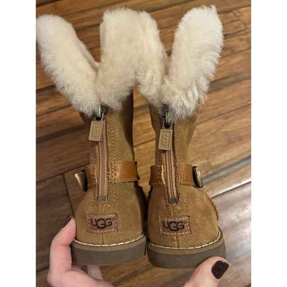UGG Kids Nessa Chestnut Suede Boots Size 12 | Fully Lined - Picture 5 of 10